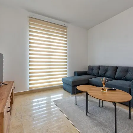 Cozy Apartment